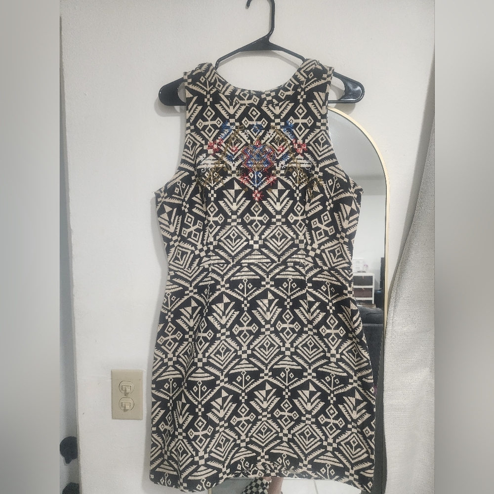 Astr Black and Cream Geometric Mini Dress